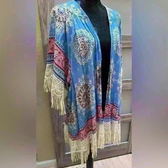 Umgee Boho Fringe Kimono - Size M/L 🌺💗🌺 - Picture 3 of 11